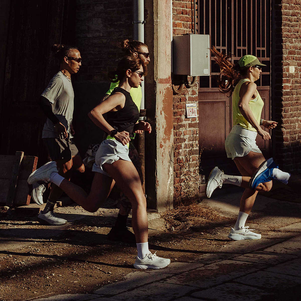 Mens Guide 18 Running Shoe