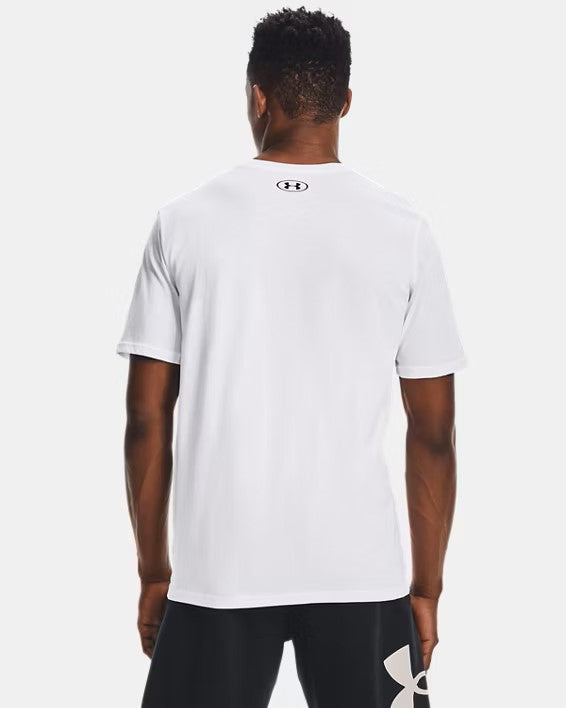 Mens Sportstyle Left Chest Logo Short Sleeve T-Shirt