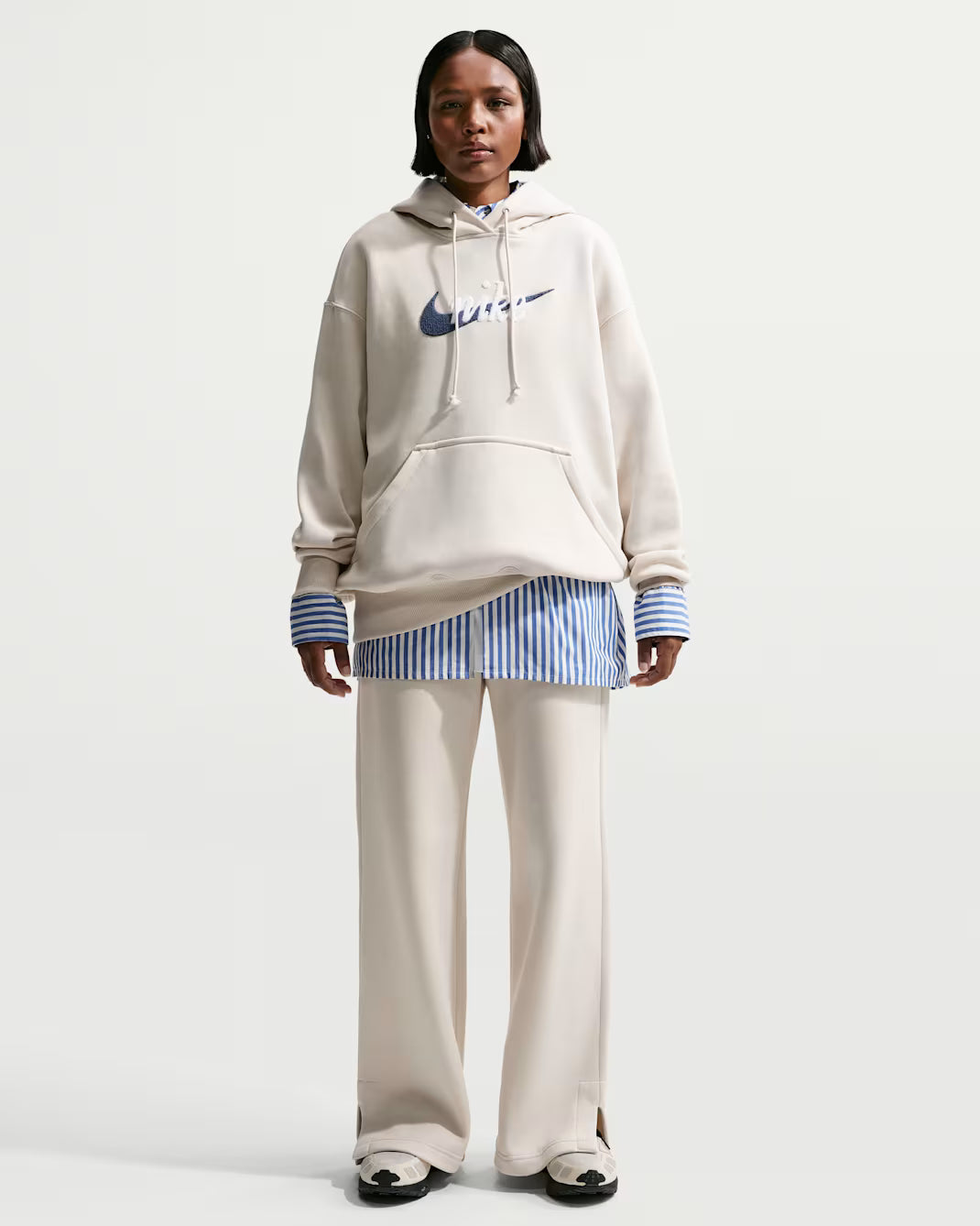 Womens Lifestyle Phoneix Fleece Wide Leg High Rise Pant