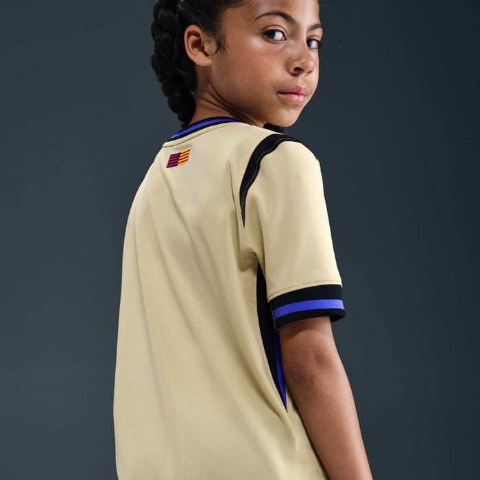 Junior FC Barcelona 25/26 Away Jersey