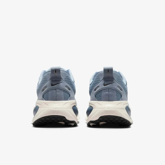 Mens Vomero 18 Running Shoe