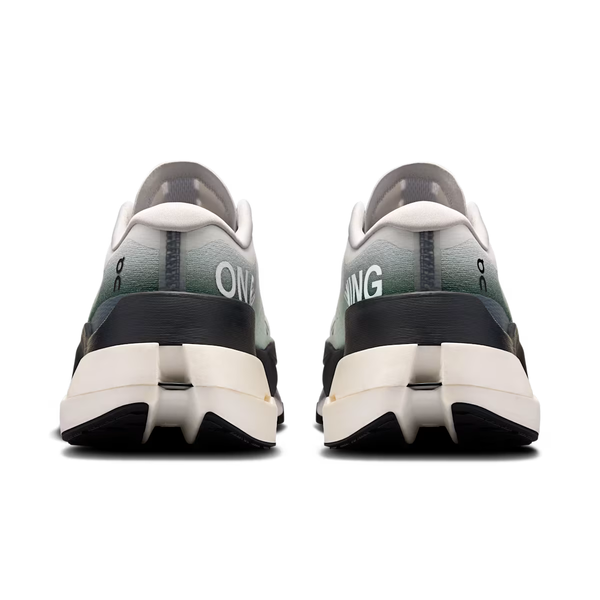 Mens Cloudboom Max Running Shoe