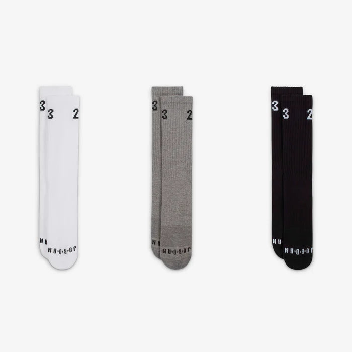 3 Pack Jordan Essential Crew Socks