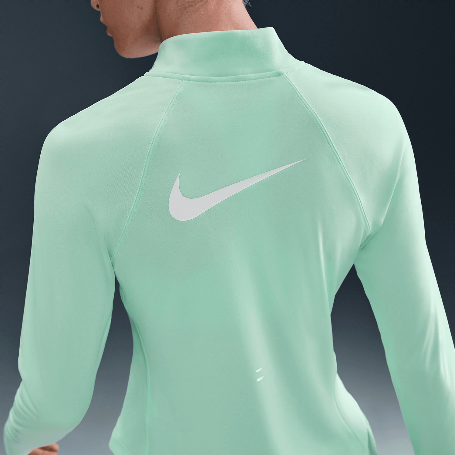 Womens Tempo Swoosh Jackets