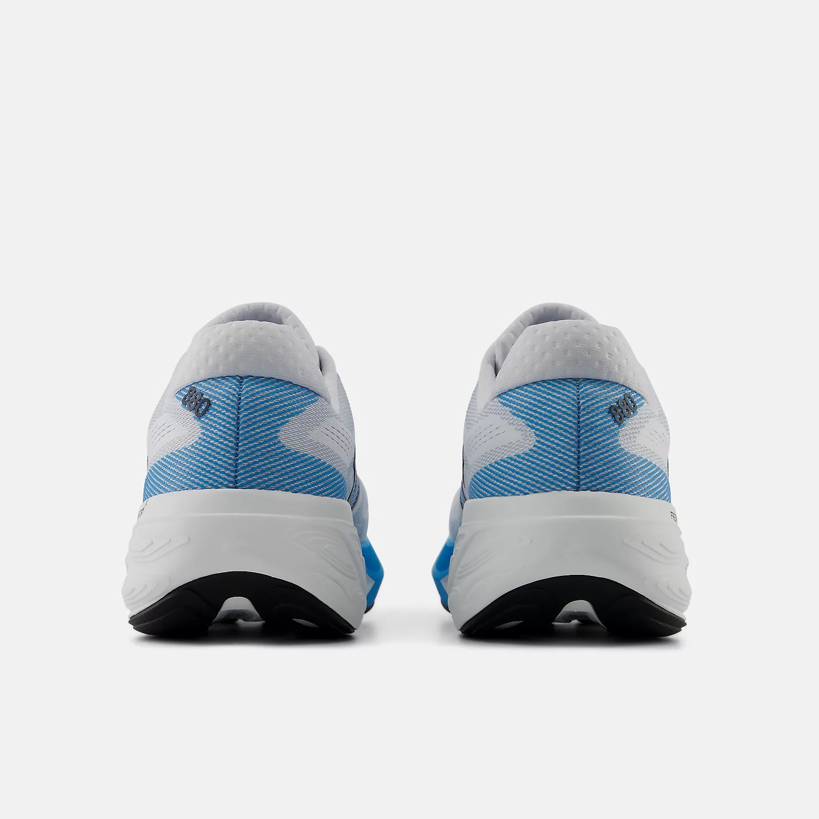 Mens 880 V15 Running Shoe