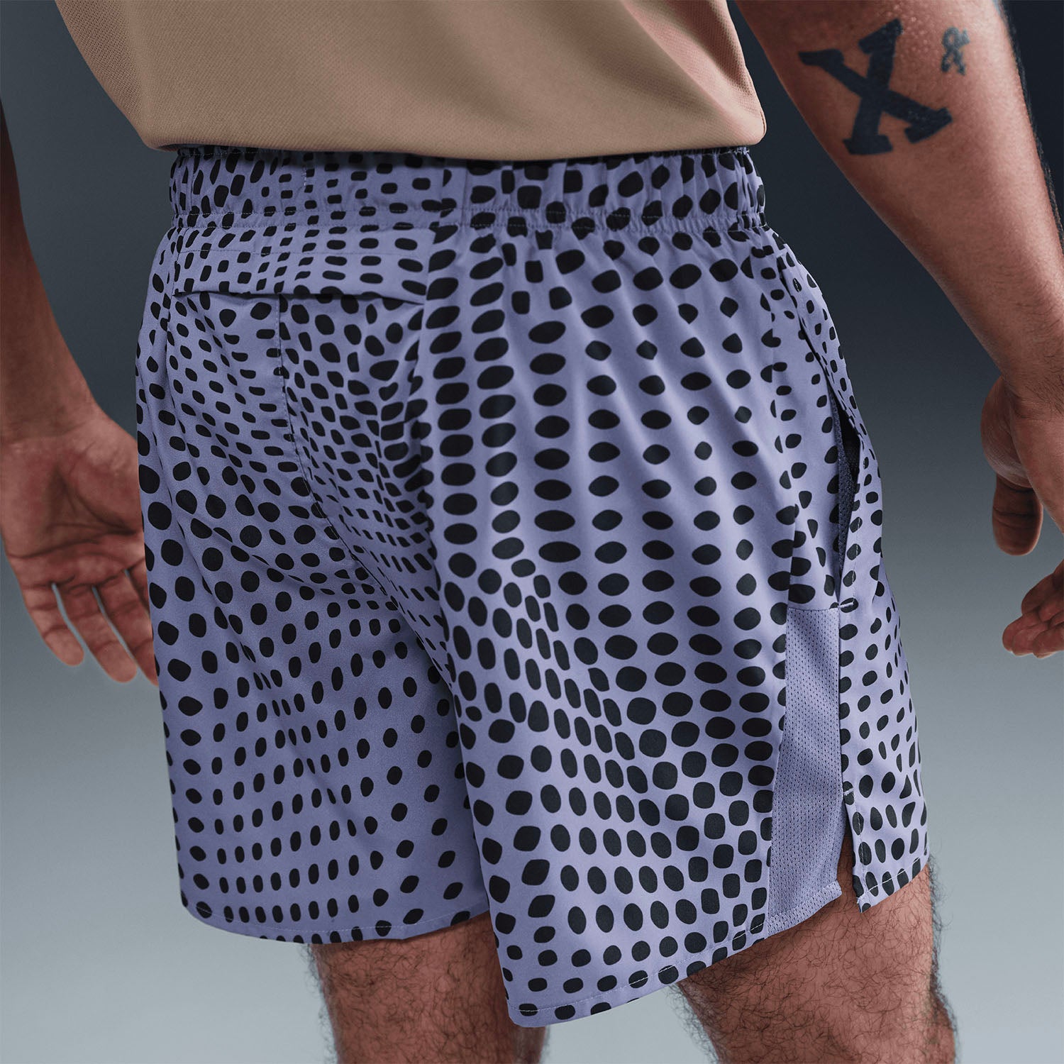 Mens Dri-Fit ChallengerPrinted 7 Inch Short