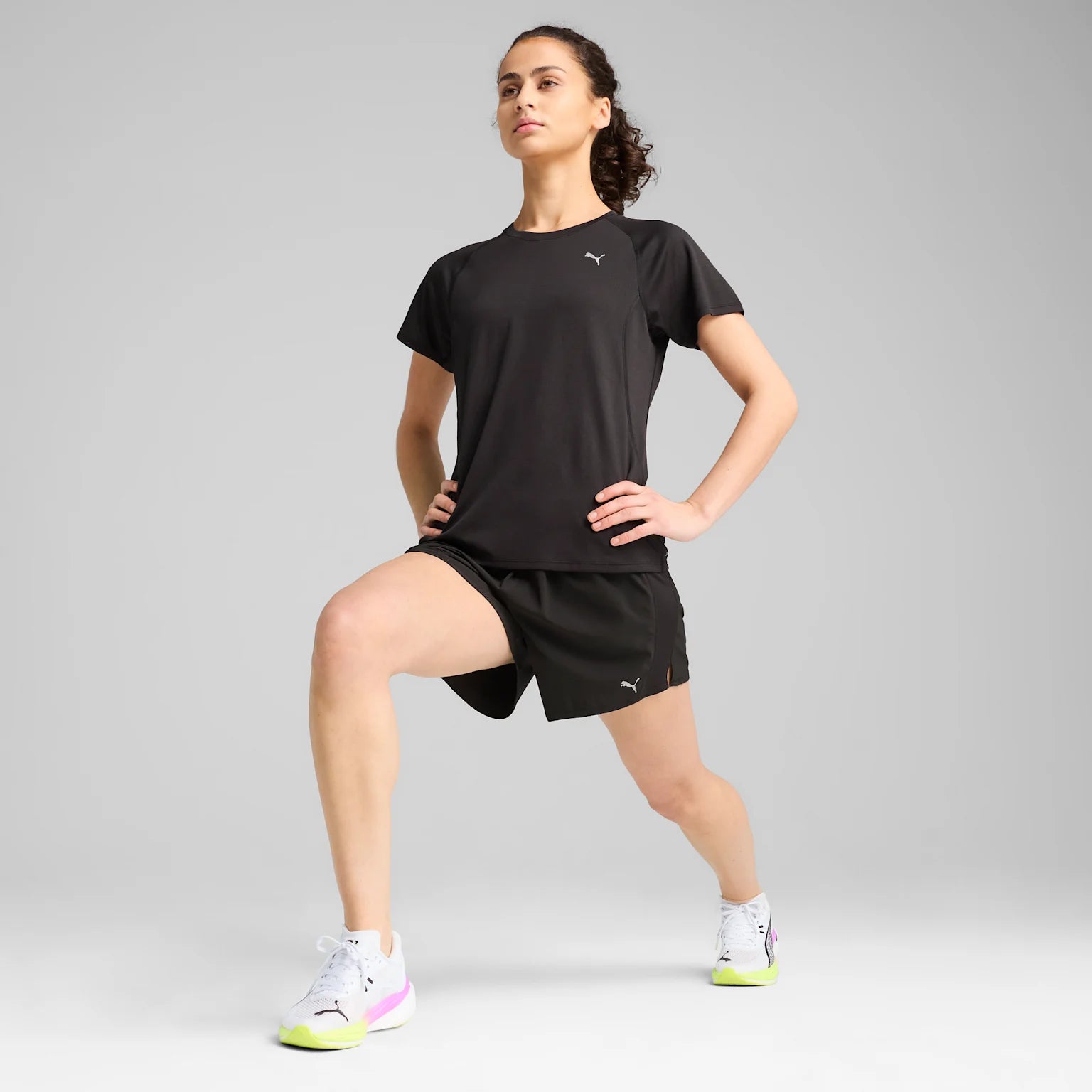 Womens Run Velocity Short Sleeves Tees
