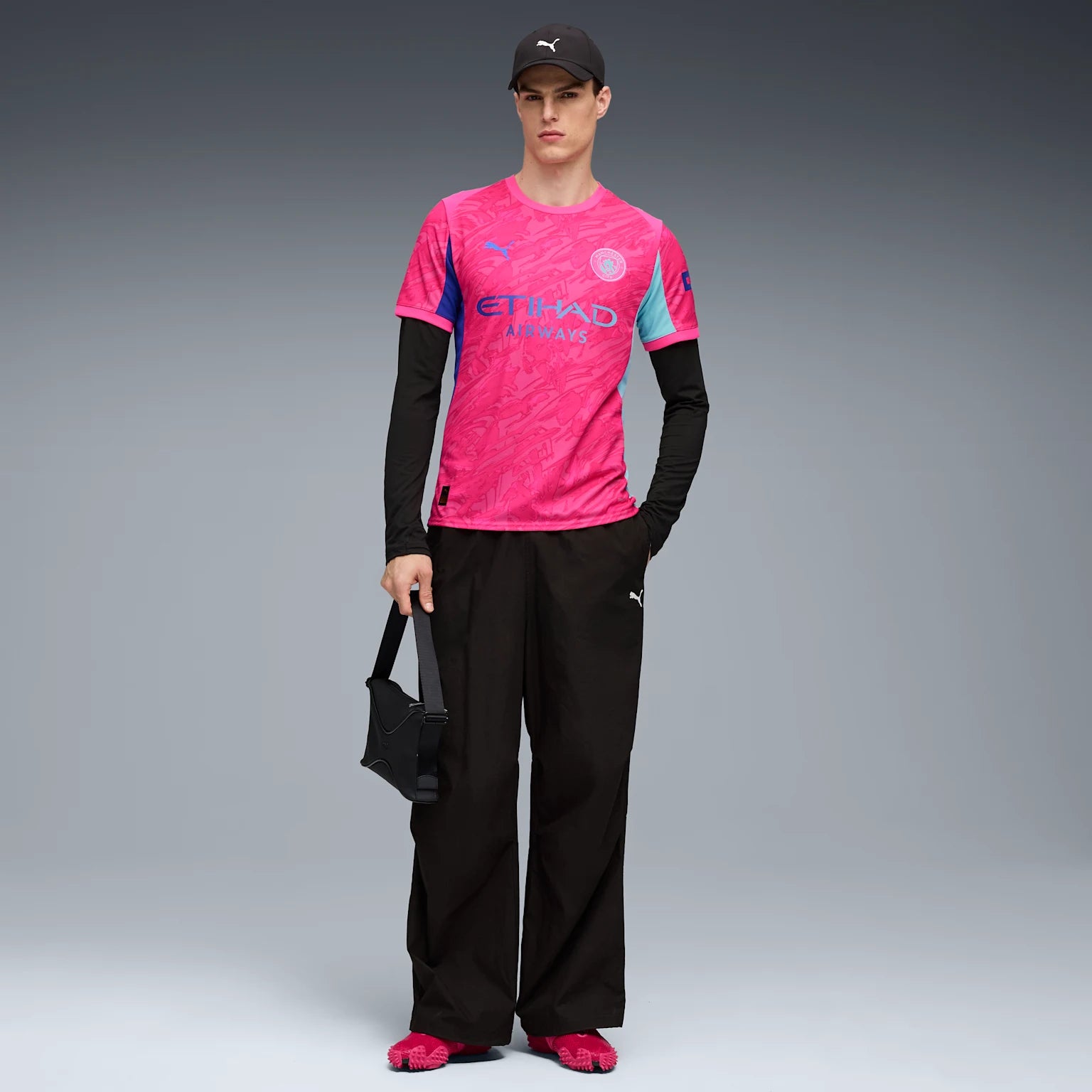 Mens Manchester City Goalkeeper SS Replica Jersey