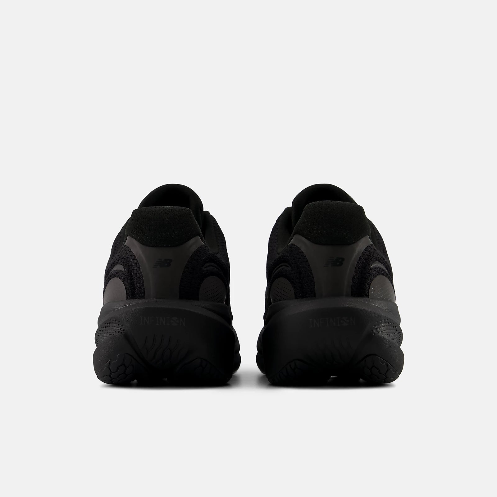 Womens 1080 V15 Running Shoe