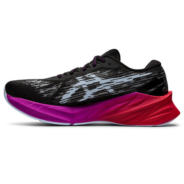 Womens Novablast 3 Running Shoe