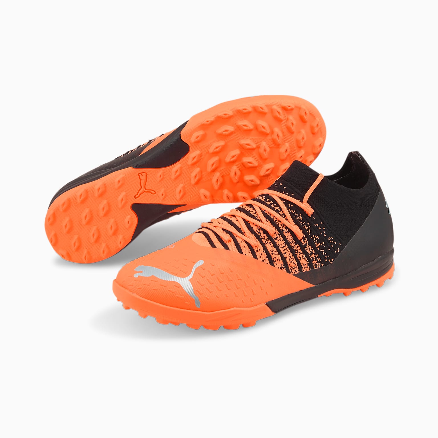 حذاء رياضي فيوتشر Z ٣.٣ للعشب الصناعي للرجال