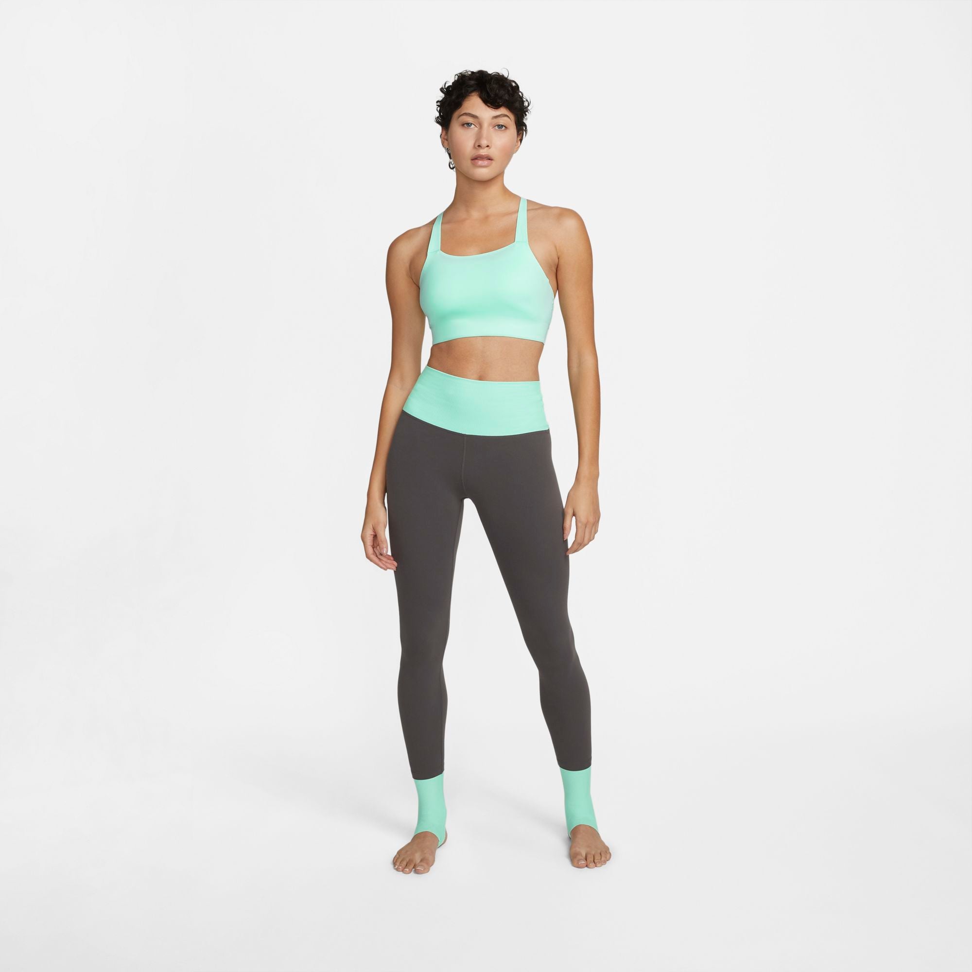 Womens Yoga Dri-Fit Plain Strappy Medium Impact Sports Bra