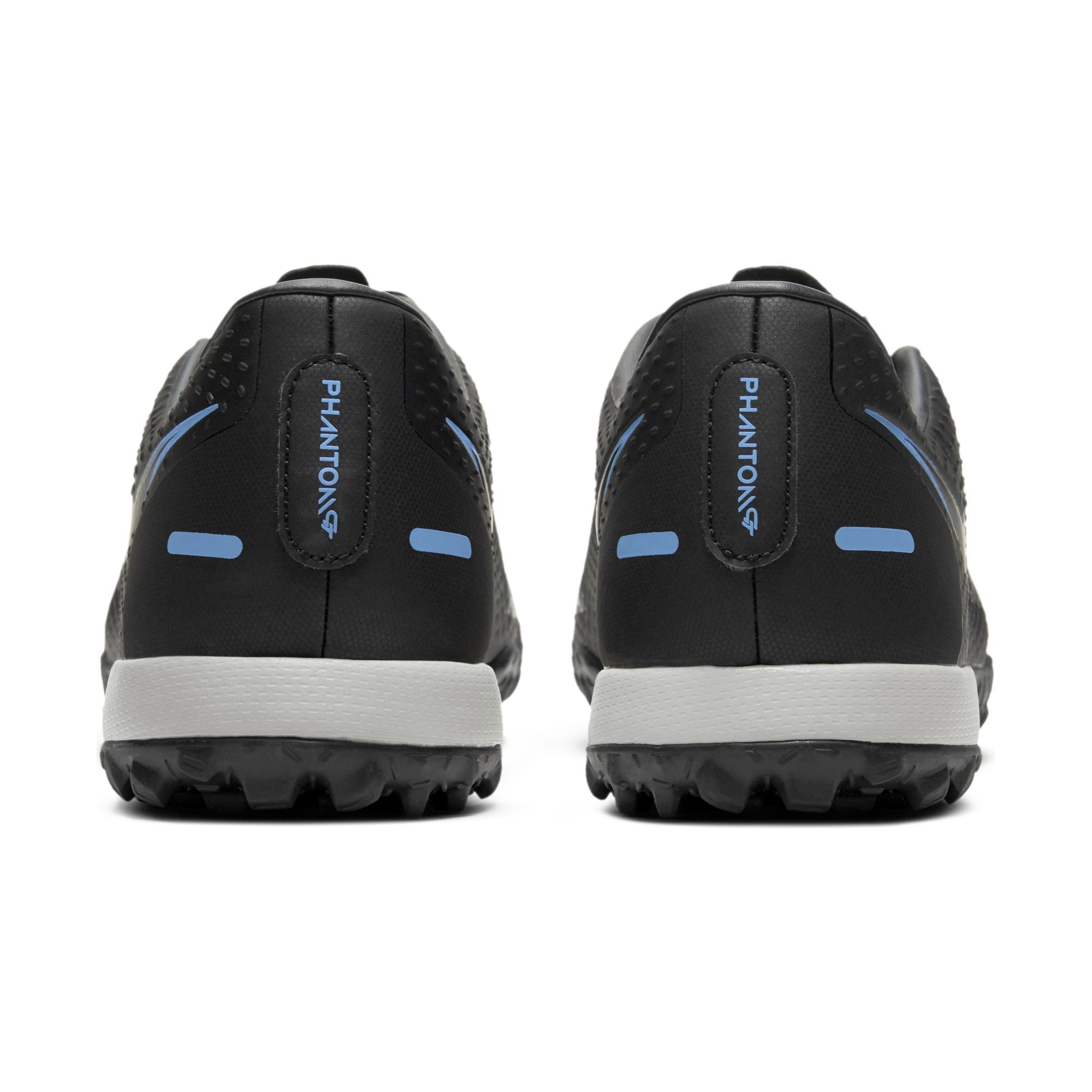 حذاء فانتوم جي تي أكاديمي بتصميم للعشب الصناعي للرجال