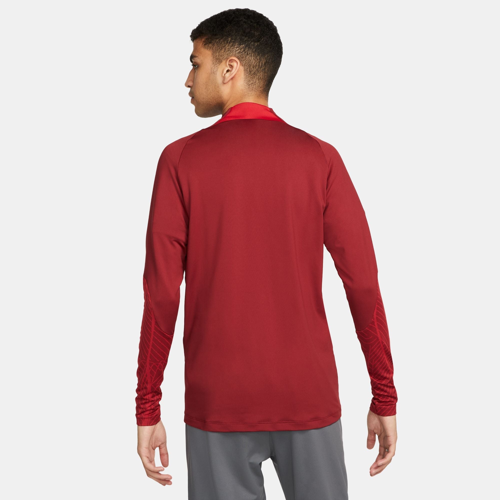 Mens Qatar World Cup 2022 Strike Drill Top
