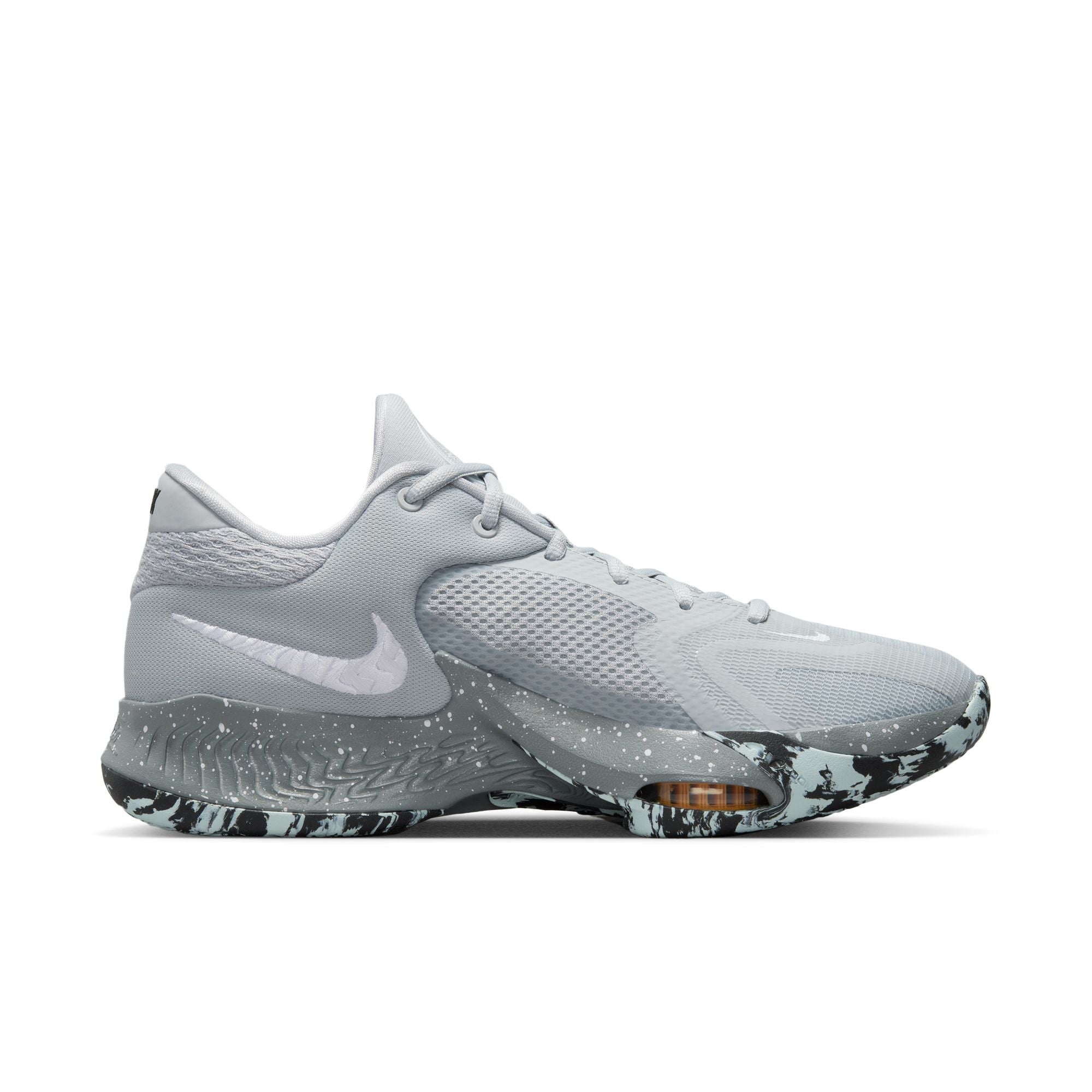 Zoom Freak 4