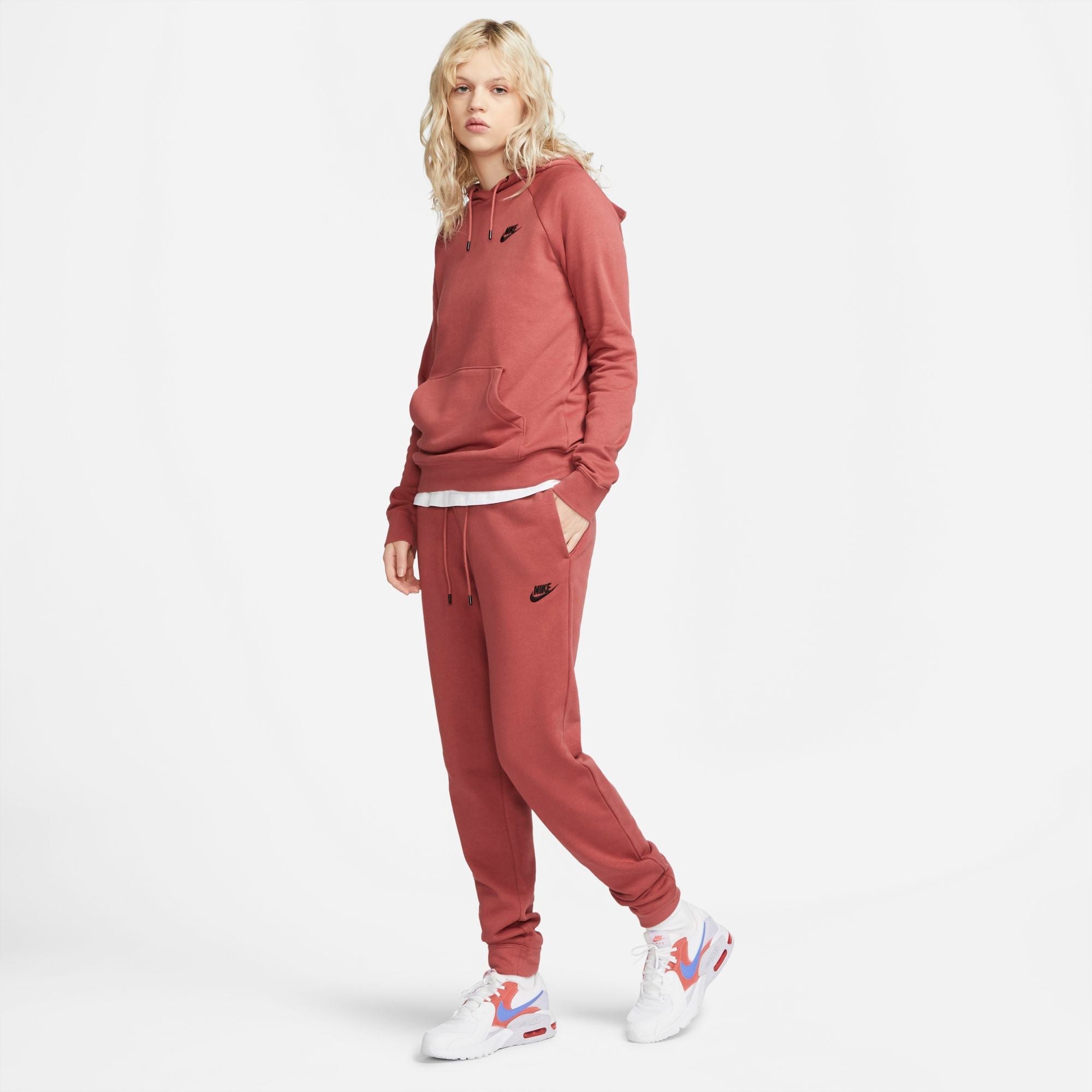 Womens Sportswear Essential Fleece Pant