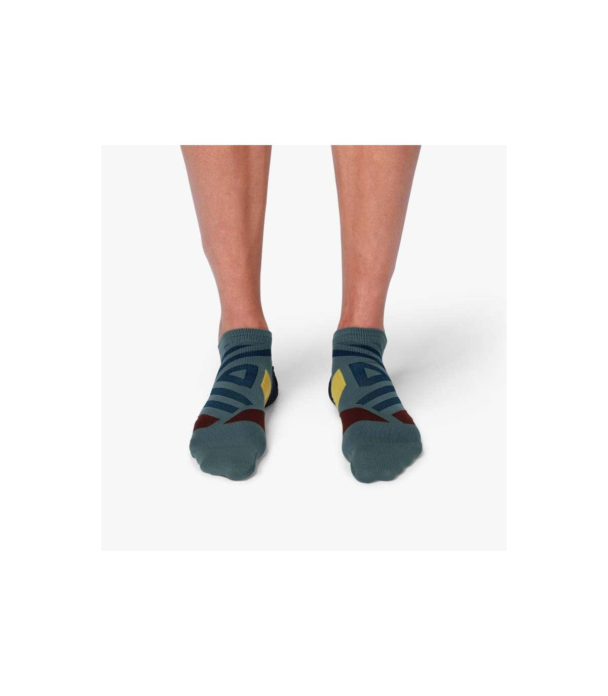 جوارب بروفورمانس بتصميم مخفي للرجال