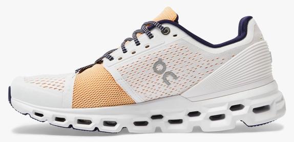Womens Cloudstratus Running Shoe
